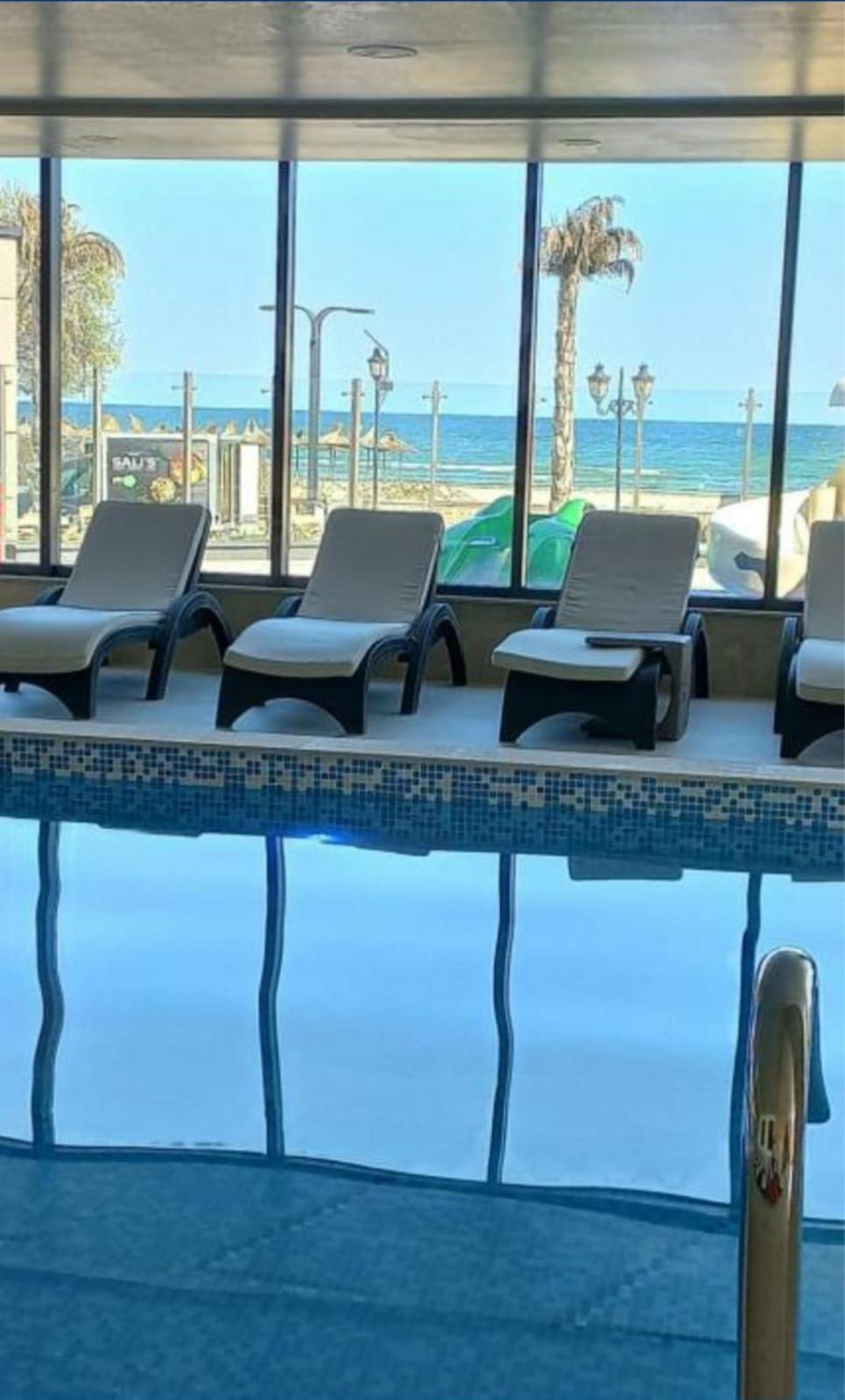 Alezzi Beach Vibe Family Studio With Spa Piscina Interioara Incalzita Sauna Jacuzzi Gym Navodari Luaran gambar
